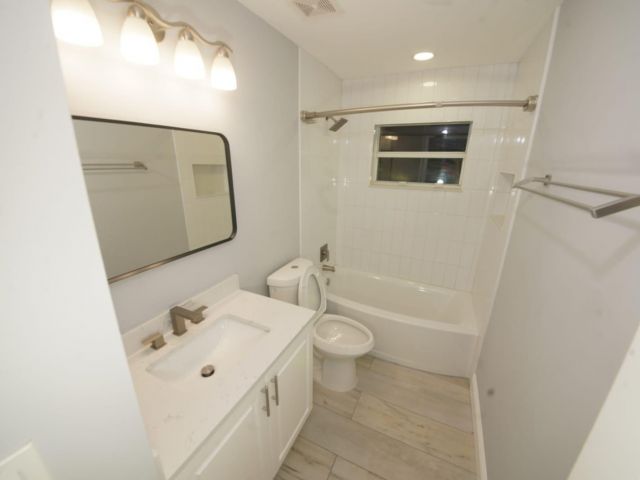 Дом в аренду по адресу 5095 Rambler Rose Way - фото 6760410