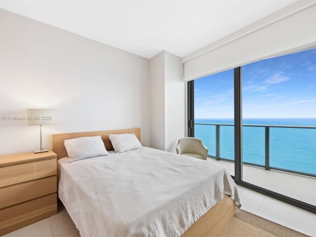 Квартира в аренду номер3001 - фото 6759309