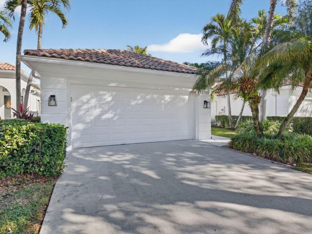 Продажа дома по адресу 4783 Lakeland Drive - фото 6772795