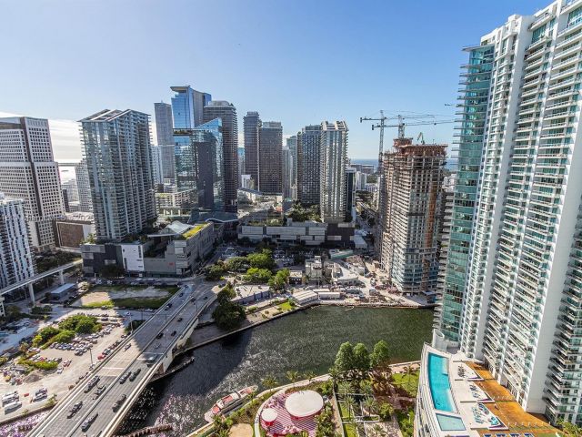 Продажа квартиры #3914 - фото 6757109