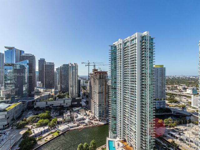 Продажа квартиры #3914 - фото 6757110