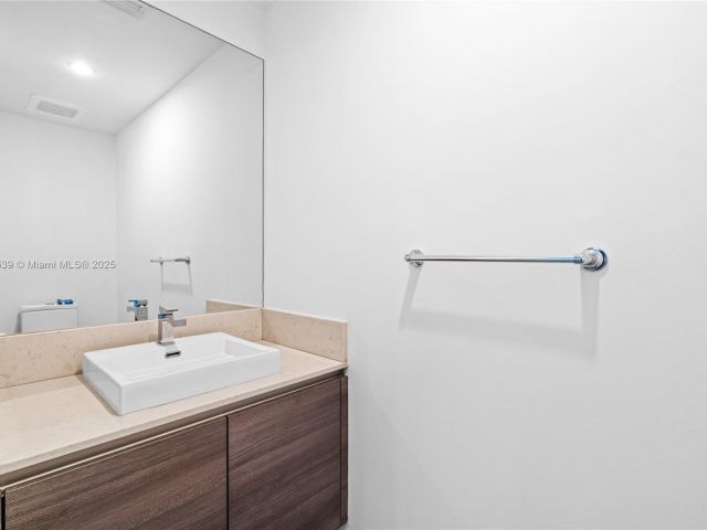 Продажа квартиры #1502 - фото 6768463