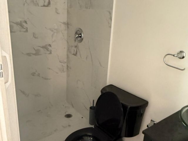 Продажа дома по адресу 4375 Brentwood Court - фото 6760419