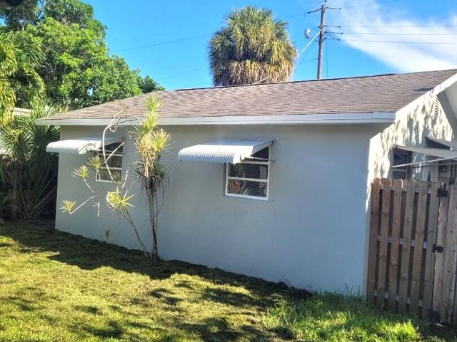 Продажа дома по адресу 410 SW 10th Street SW - фото 6765280