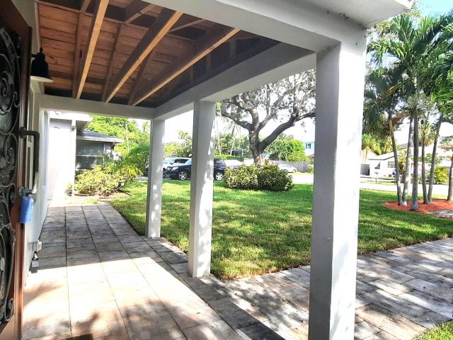 Продажа дома по адресу 410 SW 10th Street SW - фото 6765296