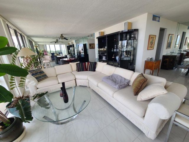 Квартира в аренду номер1109 - фото 6759871