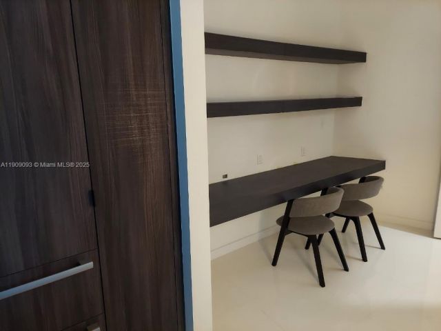 Продажа квартиры #2403 - фото 6762131