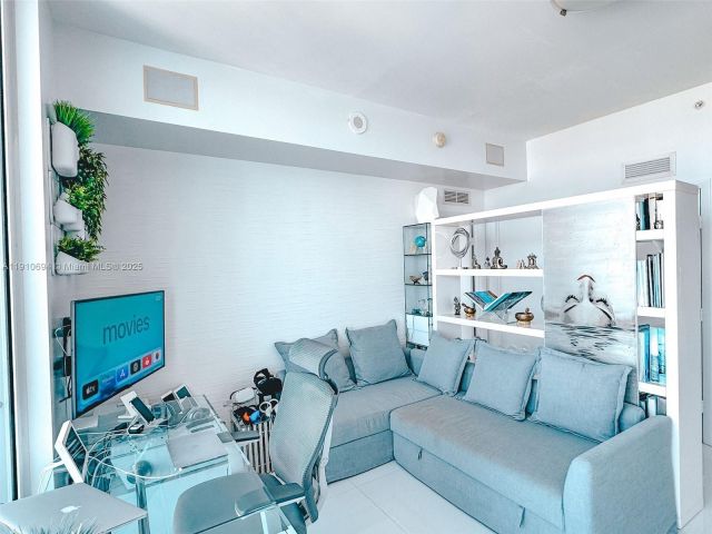 Продажа квартиры #2007 - фото 6762320