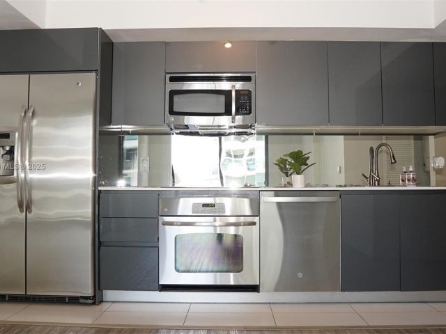 Квартира в аренду номер1108 - фото 6761762