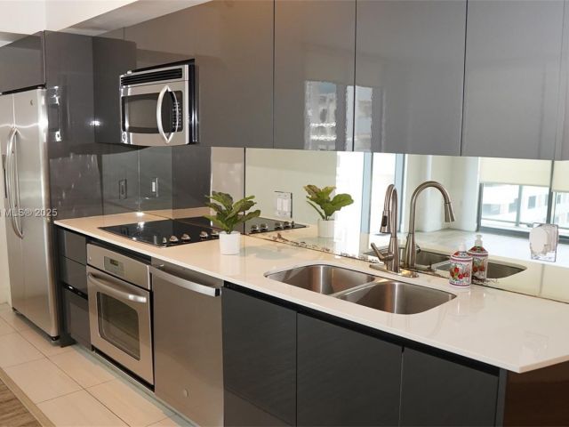 Квартира в аренду номер1108 - фото 6761765