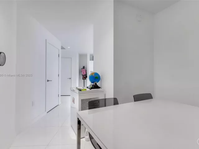 Продажа квартиры #1202 - фото 6762111