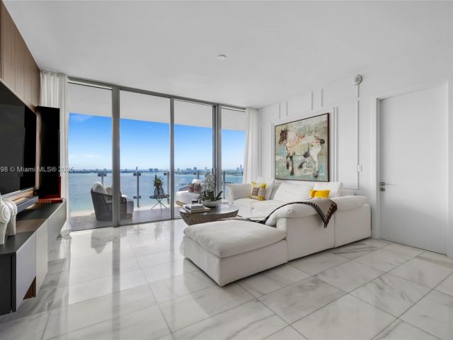 Квартира в аренду номер2202 - фото 6762434