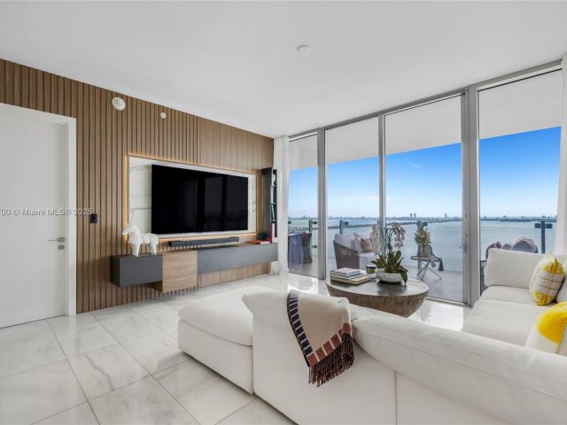 Продажа квартиры #2202 - фото 6762453