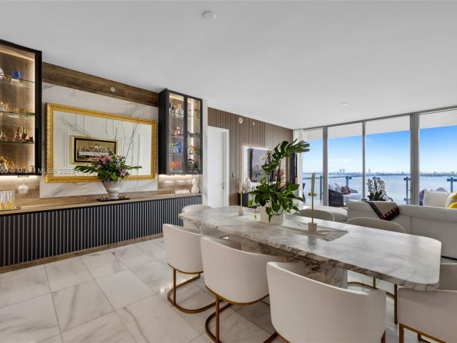 Продажа квартиры #2202 - фото 6762463