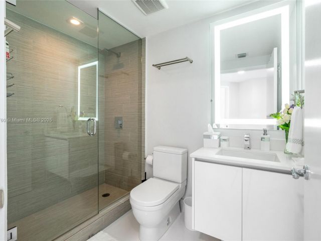 Продажа квартиры #5-1908 - фото 6762174