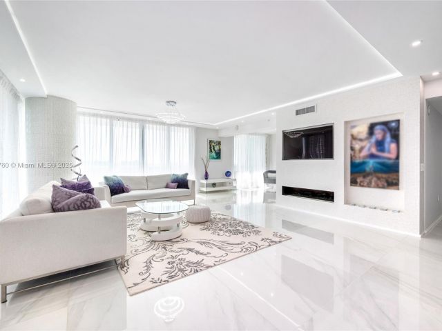 Продажа квартиры #5-1908 - фото 6762176