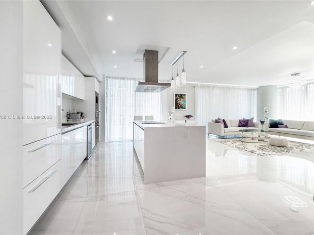 Продажа квартиры #5-1908 - фото 6762180