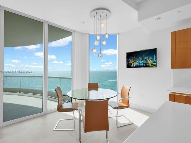 Продажа квартиры #1104 - фото 6762418