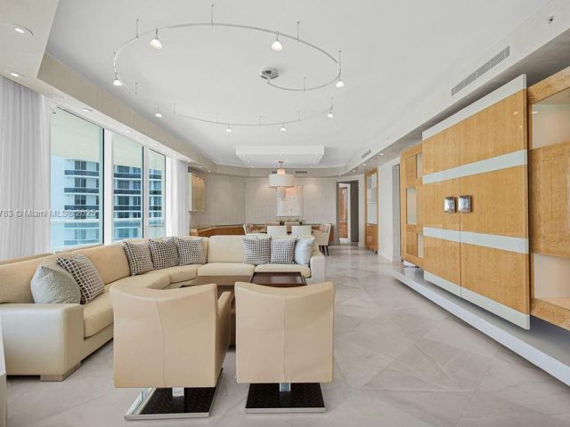 Продажа квартиры #1104 - фото 6762421