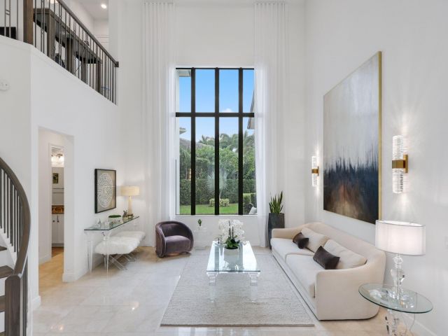 Продажа дома по адресу 2751 NW 70th Boulevard - фото 6786528