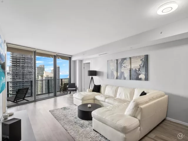 Квартира в аренду номер4402 - фото 7402356