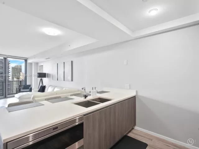 Квартира в аренду номер4402 - фото 7402358