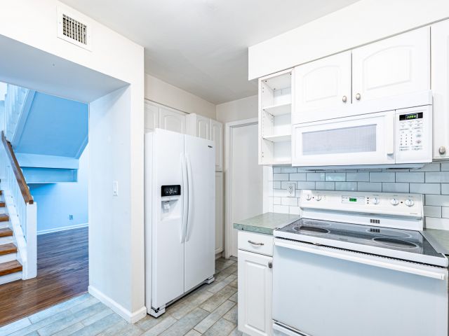 Дом в аренду по адресу 2936 Florida Boulevard - фото 6771322