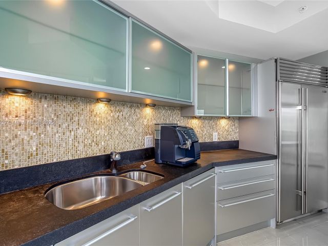 Продажа квартиры #1701 - фото 6765891