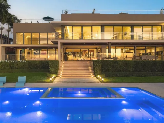 Дом в аренду по адресу 360 Harbor Dr - фото 6778547