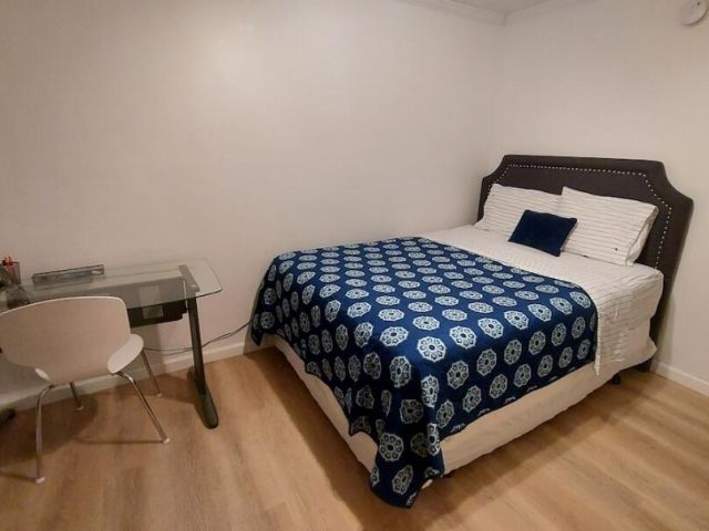 Дом в аренду по адресу 1401 W 9th Street - фото 6764531