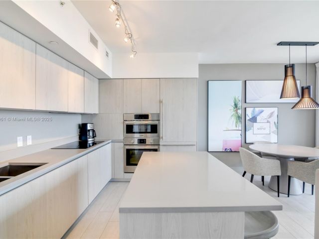 Продажа квартиры #R3206 - фото 6764487