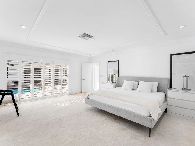 Продажа дома по адресу 1332 SW Tamarind Way - фото 6809054