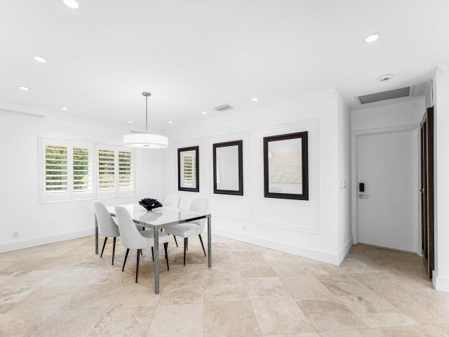 Продажа дома по адресу 1332 SW Tamarind Way - фото 6809063