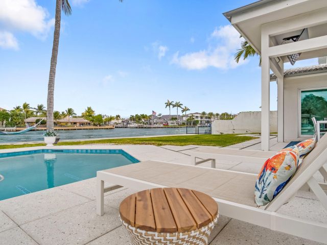 Дом в аренду по адресу 35 Castle Harbor Island - фото 6770444