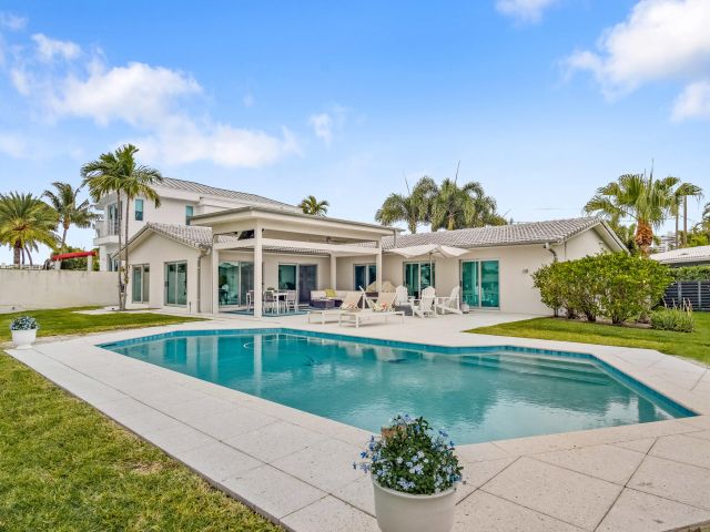 Дом в аренду по адресу 35 Castle Harbor Island - фото 6770445