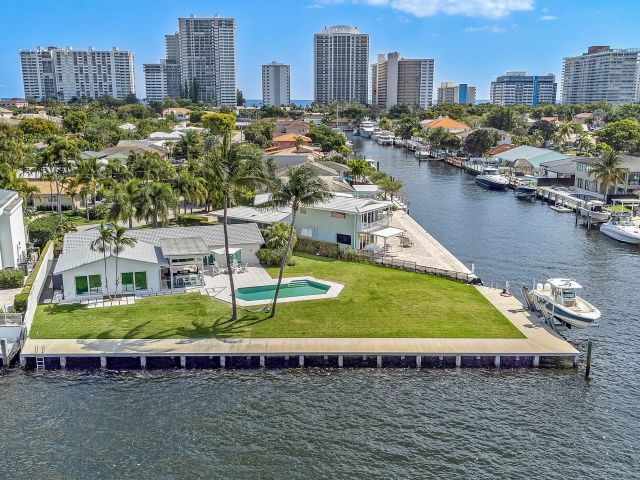 Дом в аренду по адресу 35 Castle Harbor Island - фото 6770446