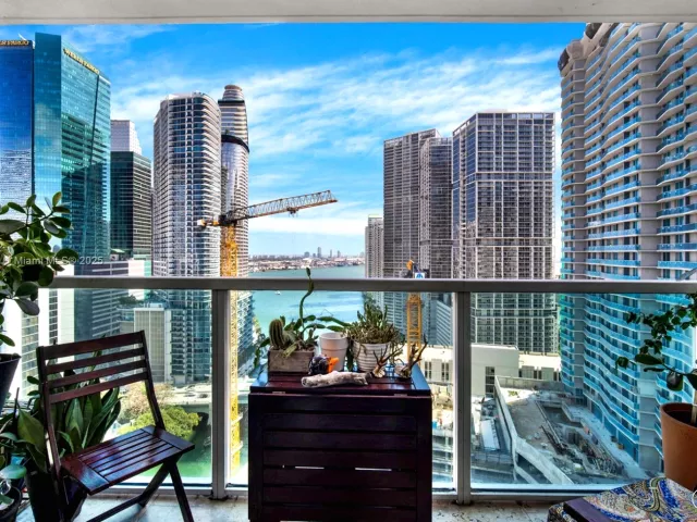 Продажа квартиры #2910 - фото 6769113