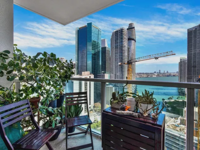 Продажа квартиры #2910 - фото 6769112