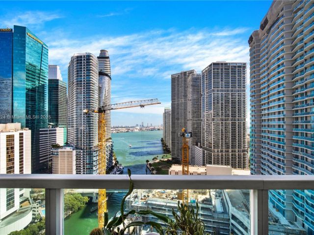 Продажа квартиры #2910 - фото 6769111