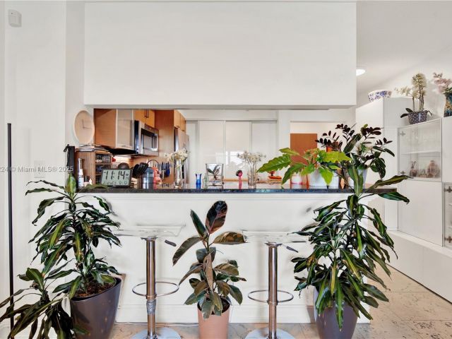 Продажа квартиры #2910 - фото 6769118