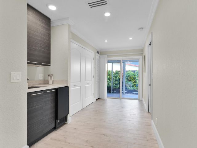 Продажа дома по адресу 14656 Country Side Lane - фото 6771991