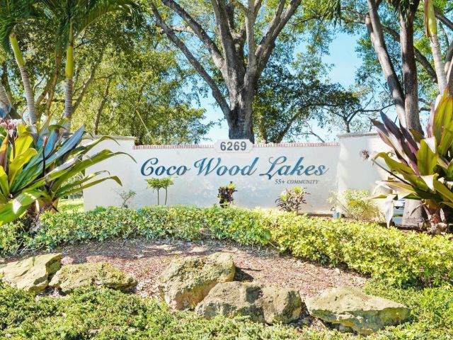 Продажа дома по адресу 14656 Country Side Lane - фото 6772004