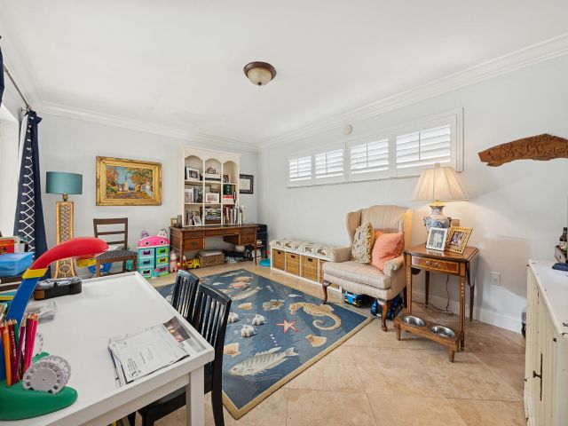 Продажа дома по адресу 2110 N 54th Avenue - фото 6809632