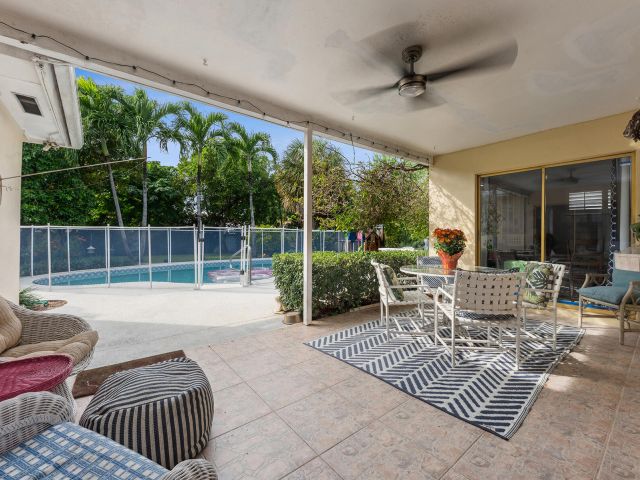 Продажа дома по адресу 2110 N 54th Avenue - фото 6809637