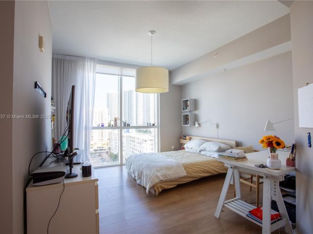 Продажа квартиры #1108 - фото 6772799