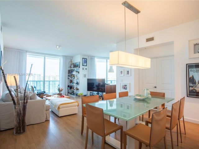 Продажа квартиры #1108 - фото 6772808