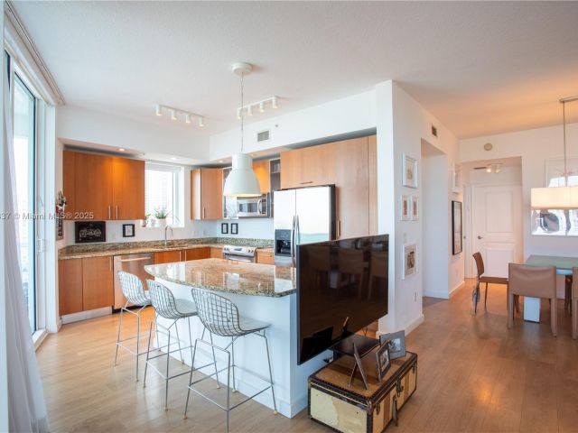 Продажа квартиры #1108 - фото 6772814