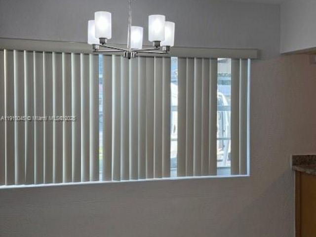 Дом в аренду по адресу 1735 NW 189th Ter - фото 7482600