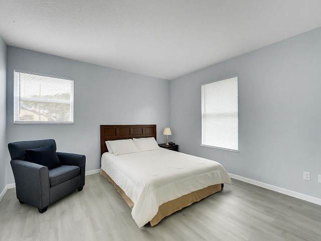 Продажа дома по адресу 13399 53rd Court N - фото 6775262