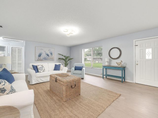 Продажа дома по адресу 13399 53rd Court N - фото 6775268